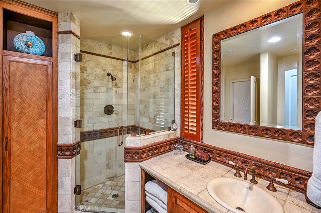 31532 Victoria Point Road Malibu, CA 90265 - Photo 33 of 44