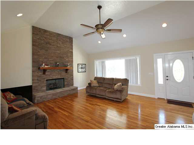 46 Stone Ridge Trail Anniston, AL 36207 - Photo 3 of 32