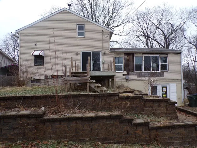 $106,400 | 26 Blue Grass Court, Davenport, IA 52802