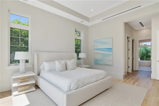 $4,000,000 | 909 Surfsedge Way, Vero Beach, FL 32963