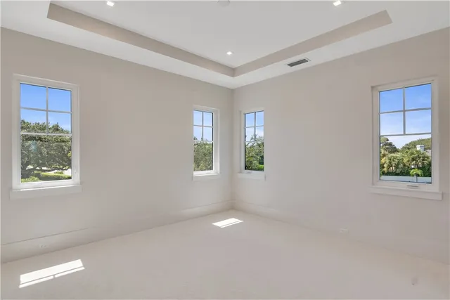 $4,000,000 | 909 Surfsedge Way, Vero Beach, FL 32963