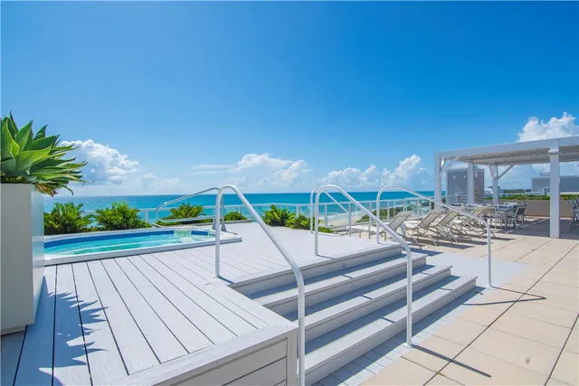 $4,000,000 | 909 Surfsedge Way, Vero Beach, FL 32963