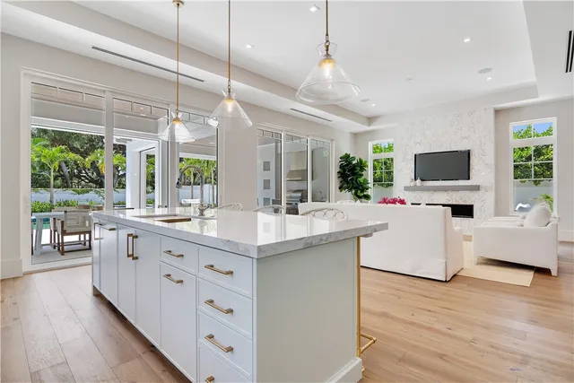 $4,000,000 | 909 Surfsedge Way, Vero Beach, FL 32963