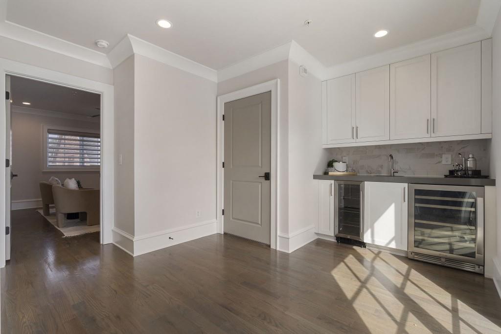 3715 Peachtree Road Northeast, Unit 12 Atlanta, GA 30319 - Photo 45 of 62