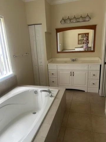 $2,500 | 1821 Southwest California Boulevard, Port St. Lucie, FL 34953