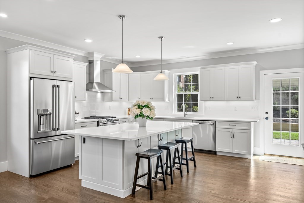 41 Yerxa Road Arlington, MA 02474 - Photo 10 of 28 Gallery Image 10
