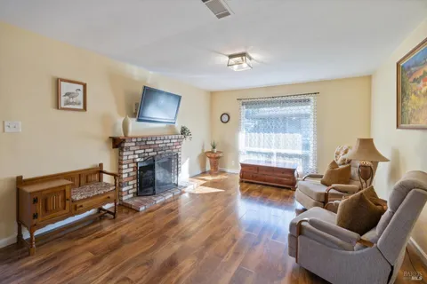 $610,000 | 3429 Willis Drive, Napa, CA 94558