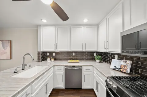 $360,000 | 7343 Hamden Place, Unit 201, Sacramento, CA 95842
