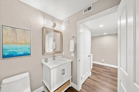$360,000 | 7343 Hamden Place, Unit 201, Sacramento, CA 95842