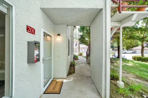 $360,000 | 7343 Hamden Place, Unit 201, Sacramento, CA 95842