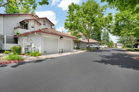 $360,000 | 7343 Hamden Place, Unit 201, Sacramento, CA 95842