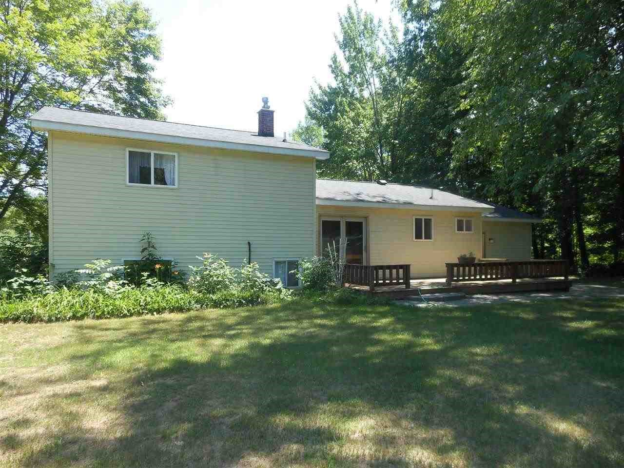 8196 Irish Road Millington, MI 48746 - Photo 6 of 20 21467193-5.JPG