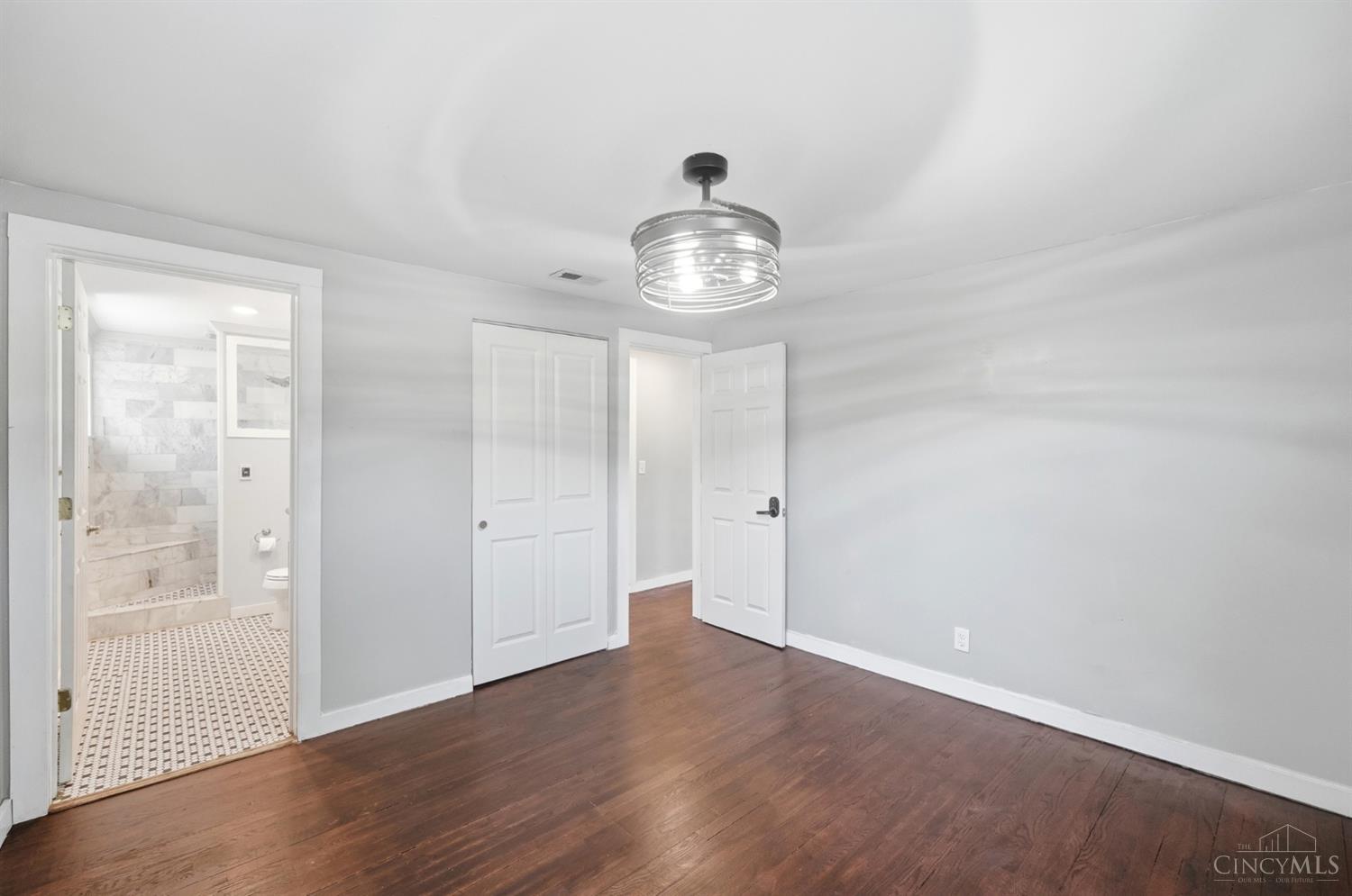5792 Gaines Road Cincinnati, OH 45247 - Photo 21 of 73