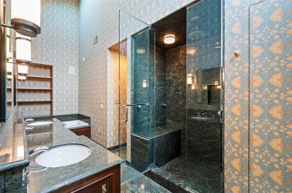 206 Schenley Road Pittsburgh, PA 15217 - Photo 20 of 27 Gallery Image 20