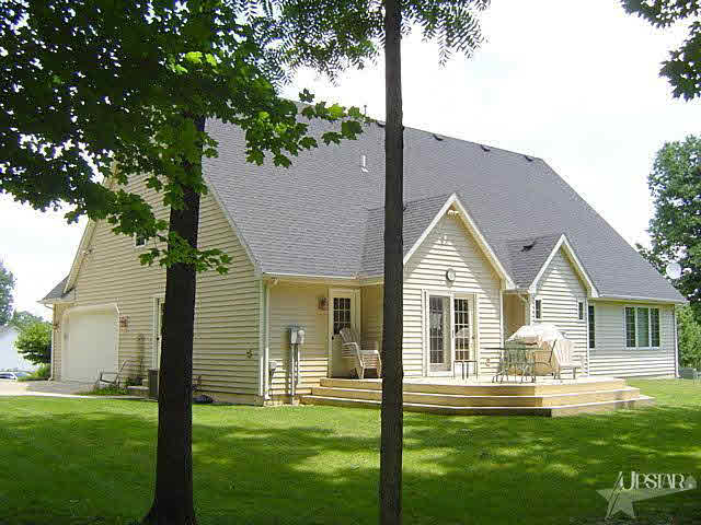 12228 Hardisty Road Fort Wayne, IN 46845 - Photo 2 of 24 Gallery Image 2