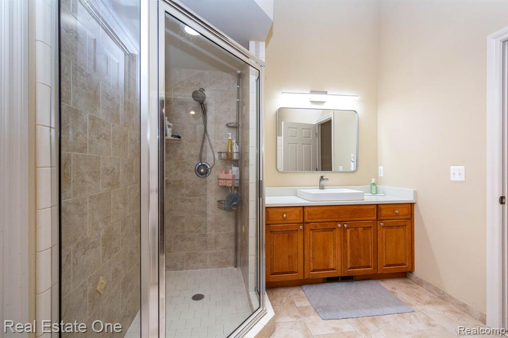 6536 Chatham Circle Rochester Hills, MI 48306 - Photo 30 of 77 Gallery Image 30