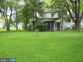 704 Holland Road Holland, PA 18966 - Photo 6 of 6 Gallery Image 6