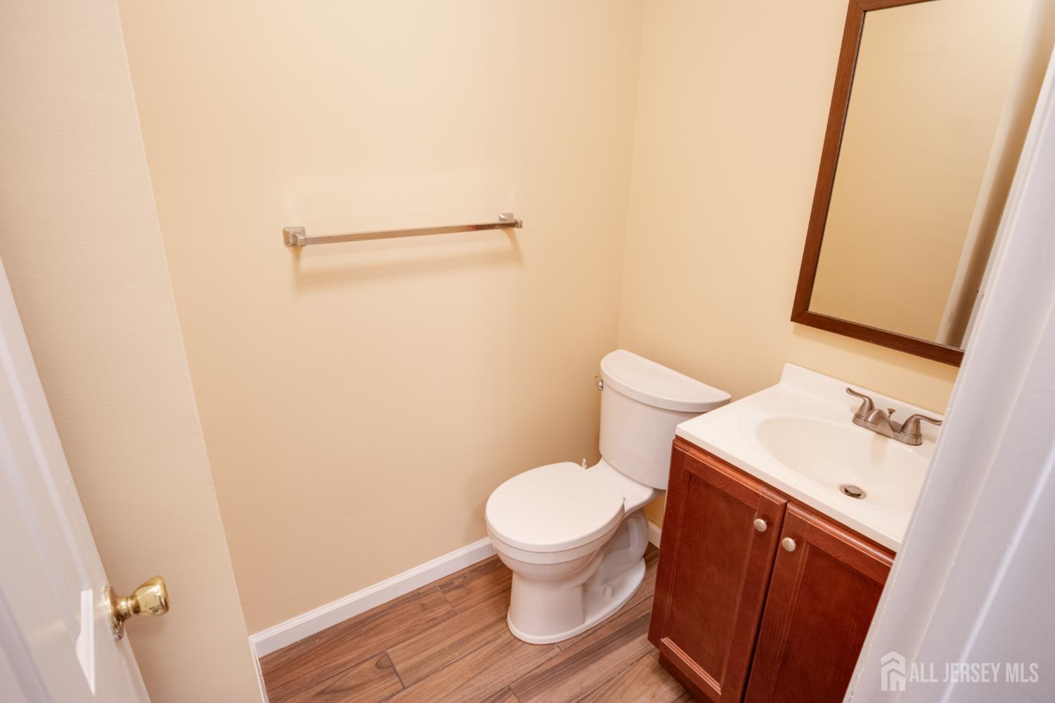 1 Orchid Court Edison, NJ 08820 - Photo 11 of 28