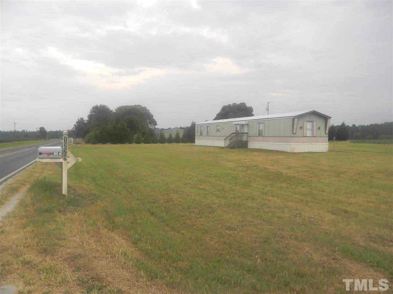 1355 Benson Hardee Road Benson, NC 27504 - Photo 3 of 5 Gallery Image 3