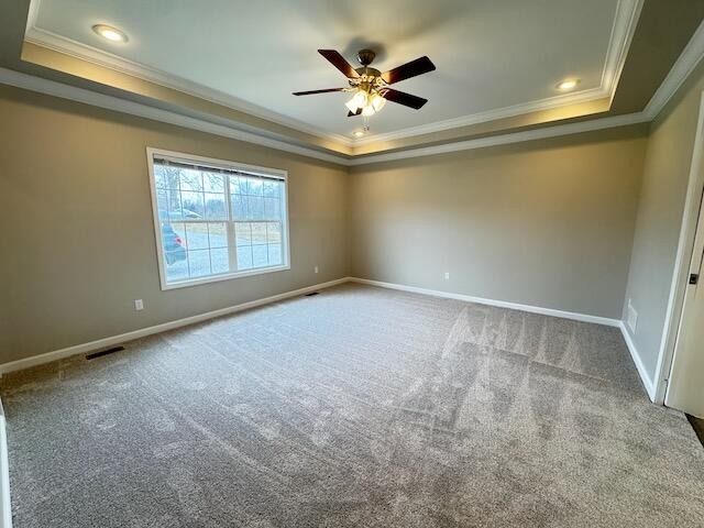 122 Underwood Road, Unit 3 Sweetwater, TN 37874 - Photo 23 of 52 an empty room with windows and ceiling fan