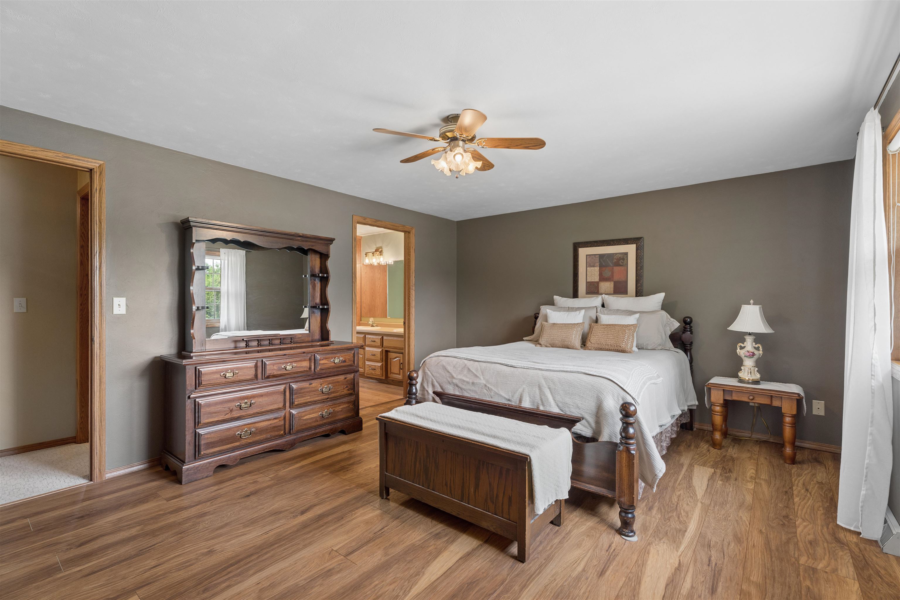 33 Pheasant Court Appleton, WI 54915 - Photo 20 of 40 Gallery Image 20