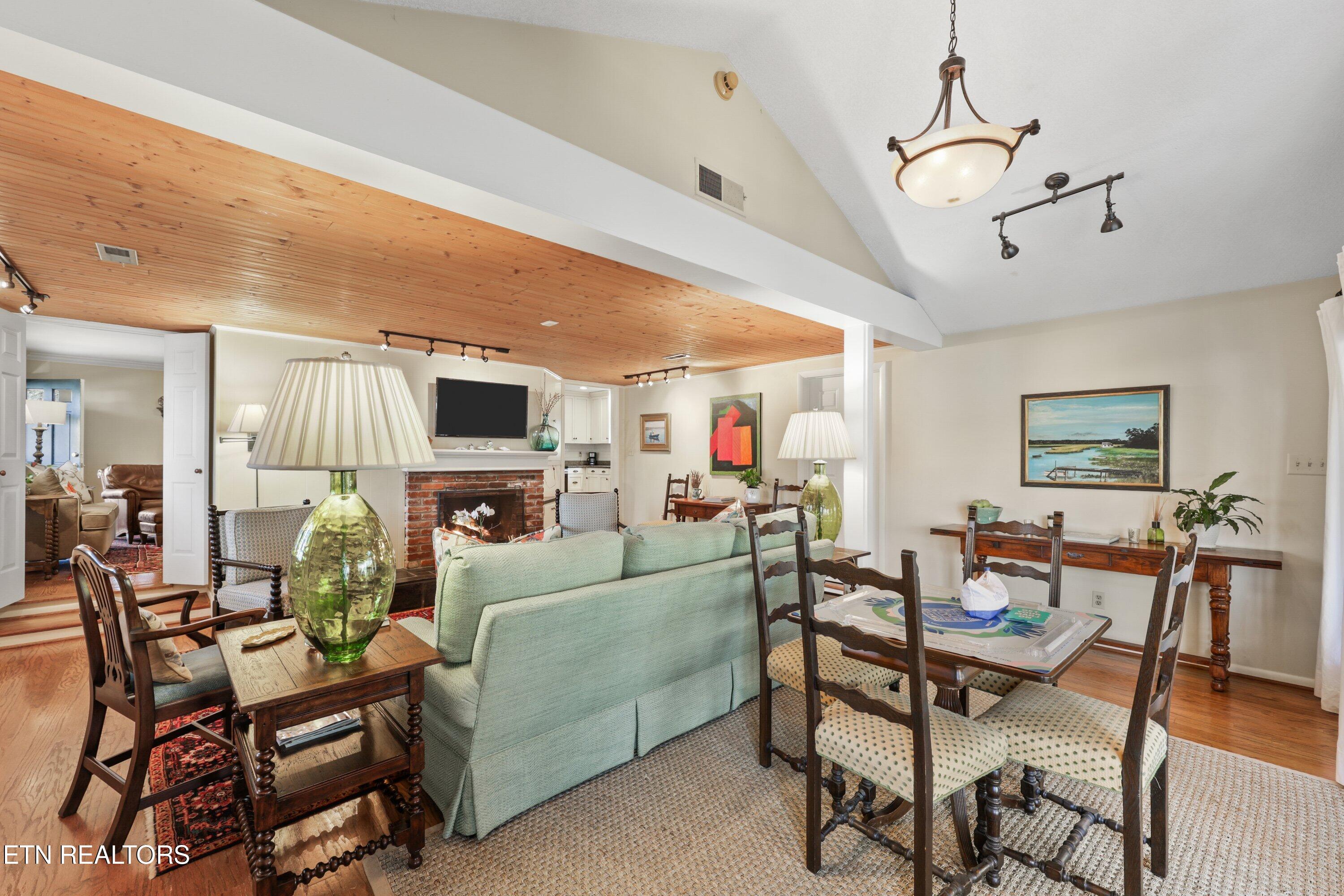 1233 Forest Brook Road Knoxville, TN 37919 - Photo 25 of 56 1233 Forest Brook Rd33