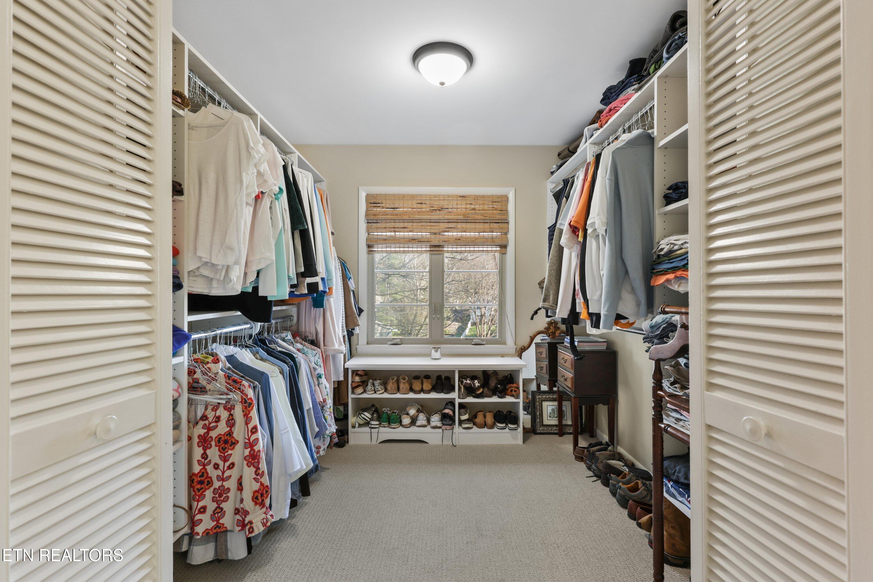 1233 Forest Brook Road Knoxville, TN 37919 - Photo 35 of 56 1233 Forest Brook Rd43