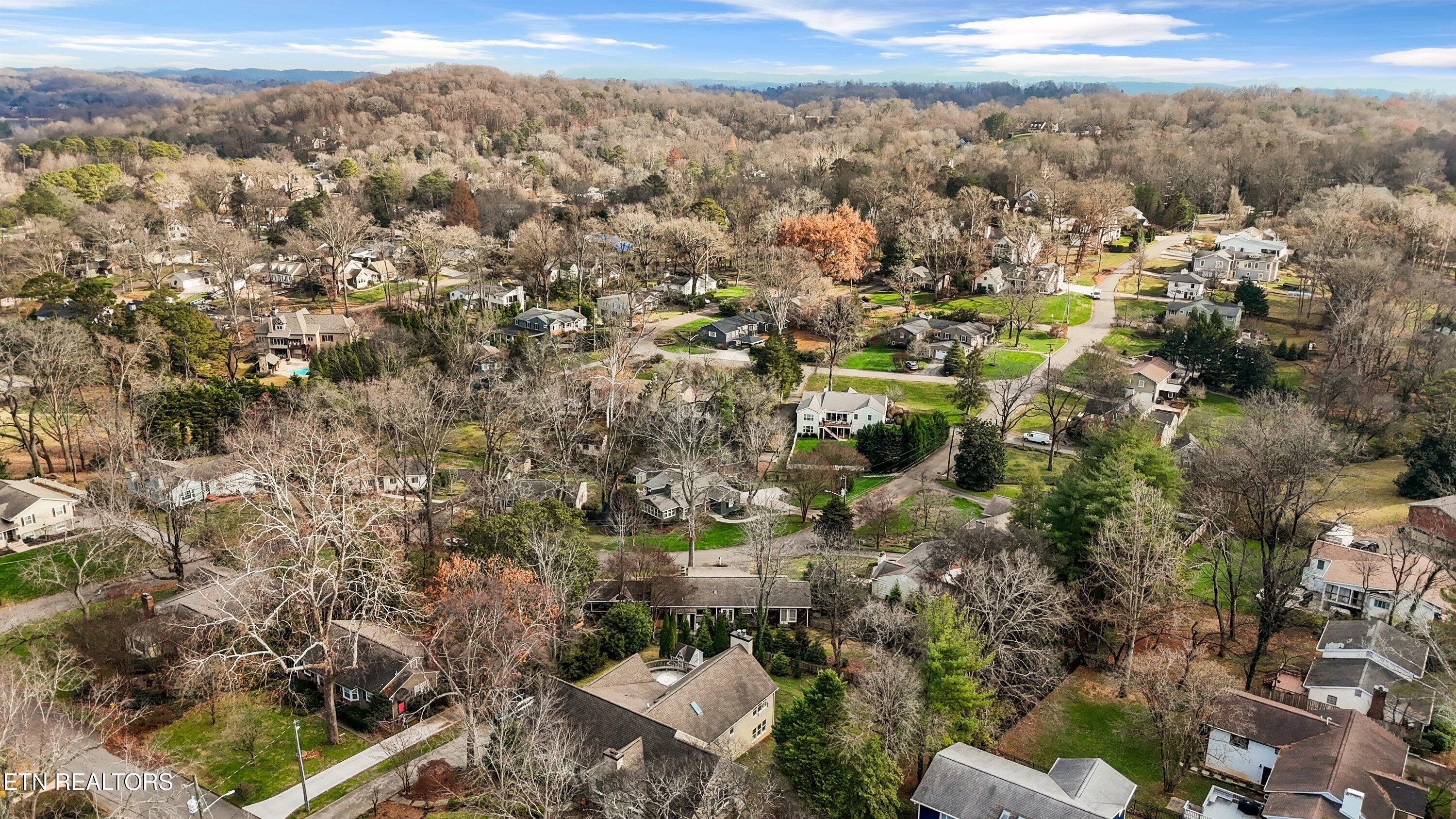 1233 Forest Brook Road Knoxville, TN 37919 - Photo 54 of 56 1233 Forest Brook Rd05
