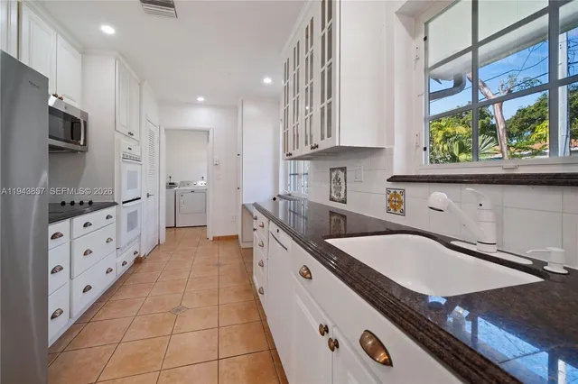 $5,500 | 329 Candia Avenue, Coral Gables, FL 33134