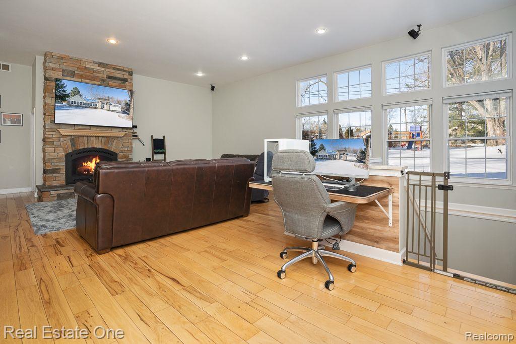 410 Maplehill Road Rochester Hills, MI 48306 - Photo 20 of 56