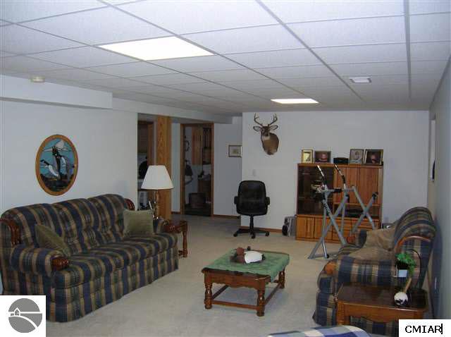 3746 West Millbrook Road Mount Pleasant, MI 48858 - Photo 7 of 9 1773668-6.JPG