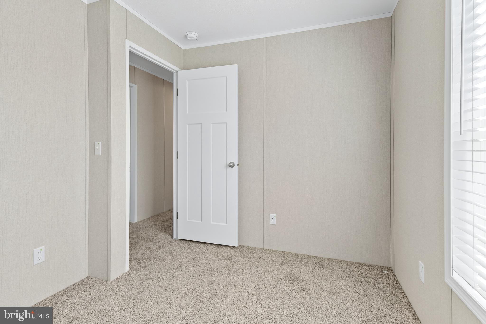 201 Bordic Road Reading, PA 19606 - Photo 5 of 30 an empty room with windows