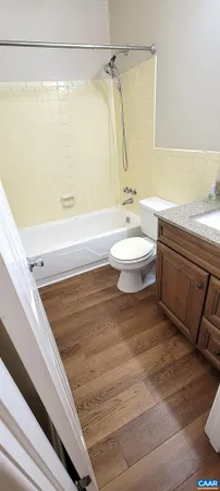 $1,600 | 2527 Hydraulic Road, Unit 1, Charlottesville, VA 22901