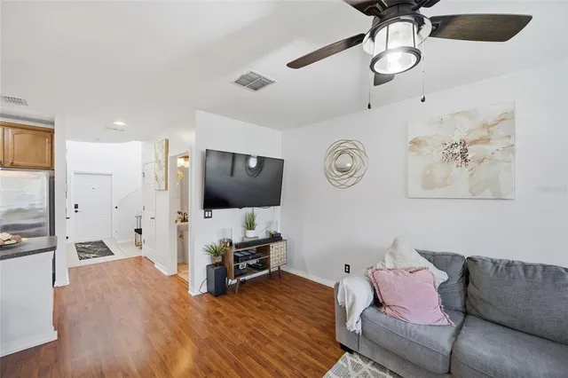 $249,900 | 30149 Goodwick Way, Wesley Chapel, FL 33543