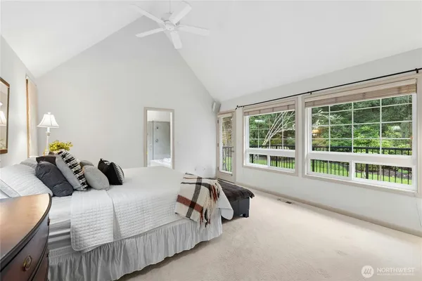 $2,700,000 | 3530 140th Avenue Northeast, Bellevue, WA 98005