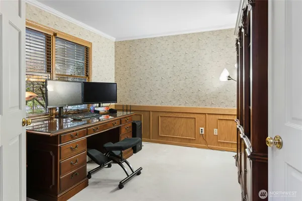 $2,700,000 | 3530 140th Avenue Northeast, Bellevue, WA 98005
