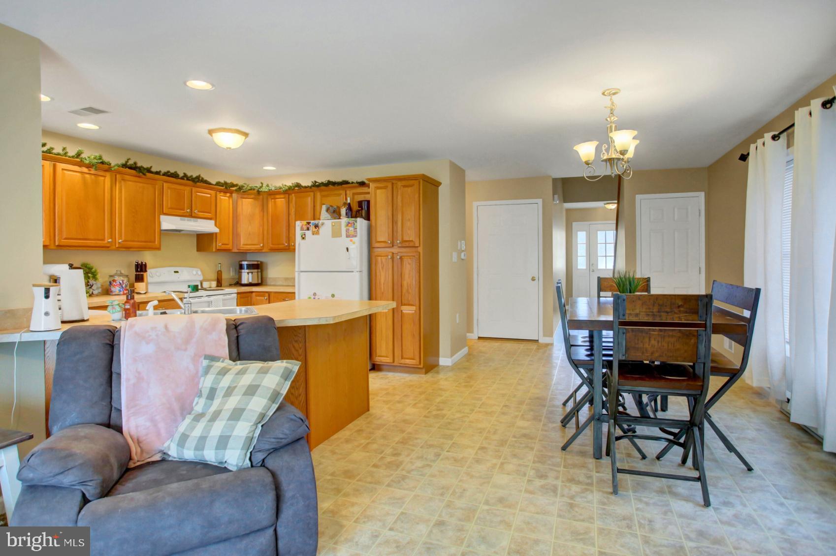 14666 Ridge Road Waynesboro, PA 17268 - Photo 6 of 27 Gallery Image 6