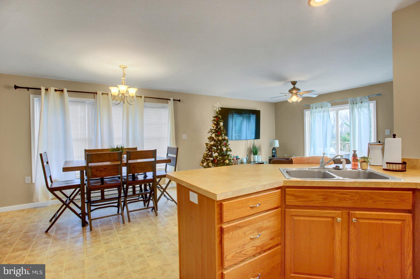 14666 Ridge Road Waynesboro, PA 17268 - Photo 8 of 27 Gallery Image 8