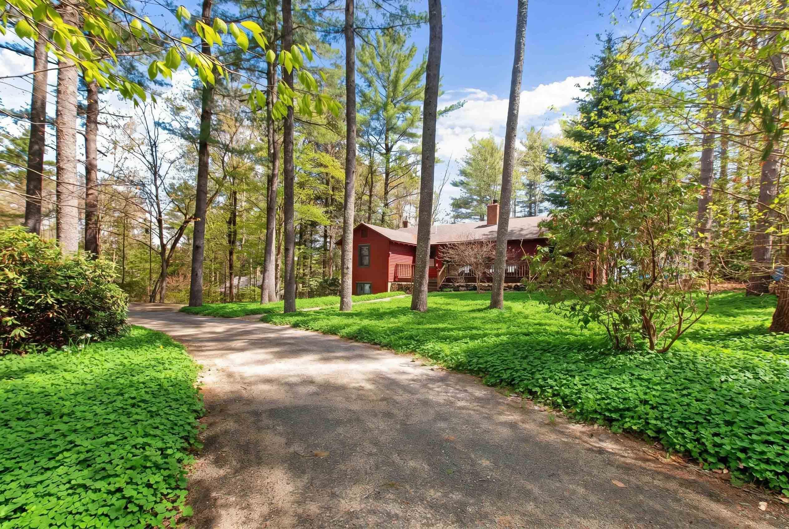 1807 Little Sunapee Road New London, NH 03257 - Photo 27 of 32