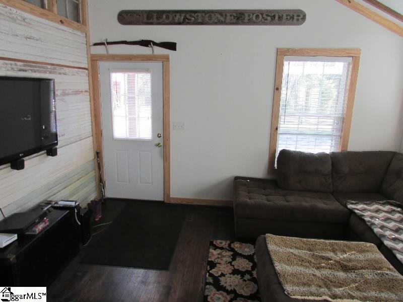 3986 Indian Mound Road Laurens, SC 29360 - Photo 4 of 21