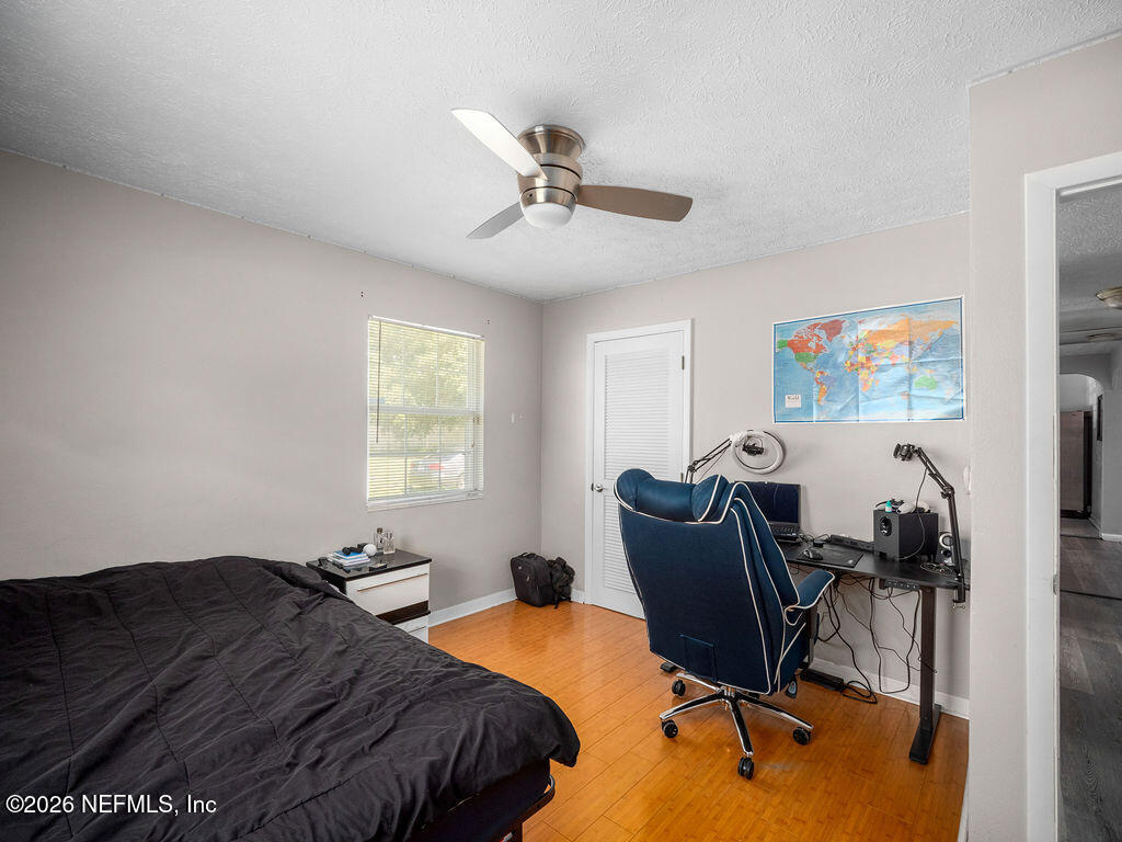 2412 Tebassa Road Jacksonville, FL 32216 - Photo 25 of 36 PGH_7587
