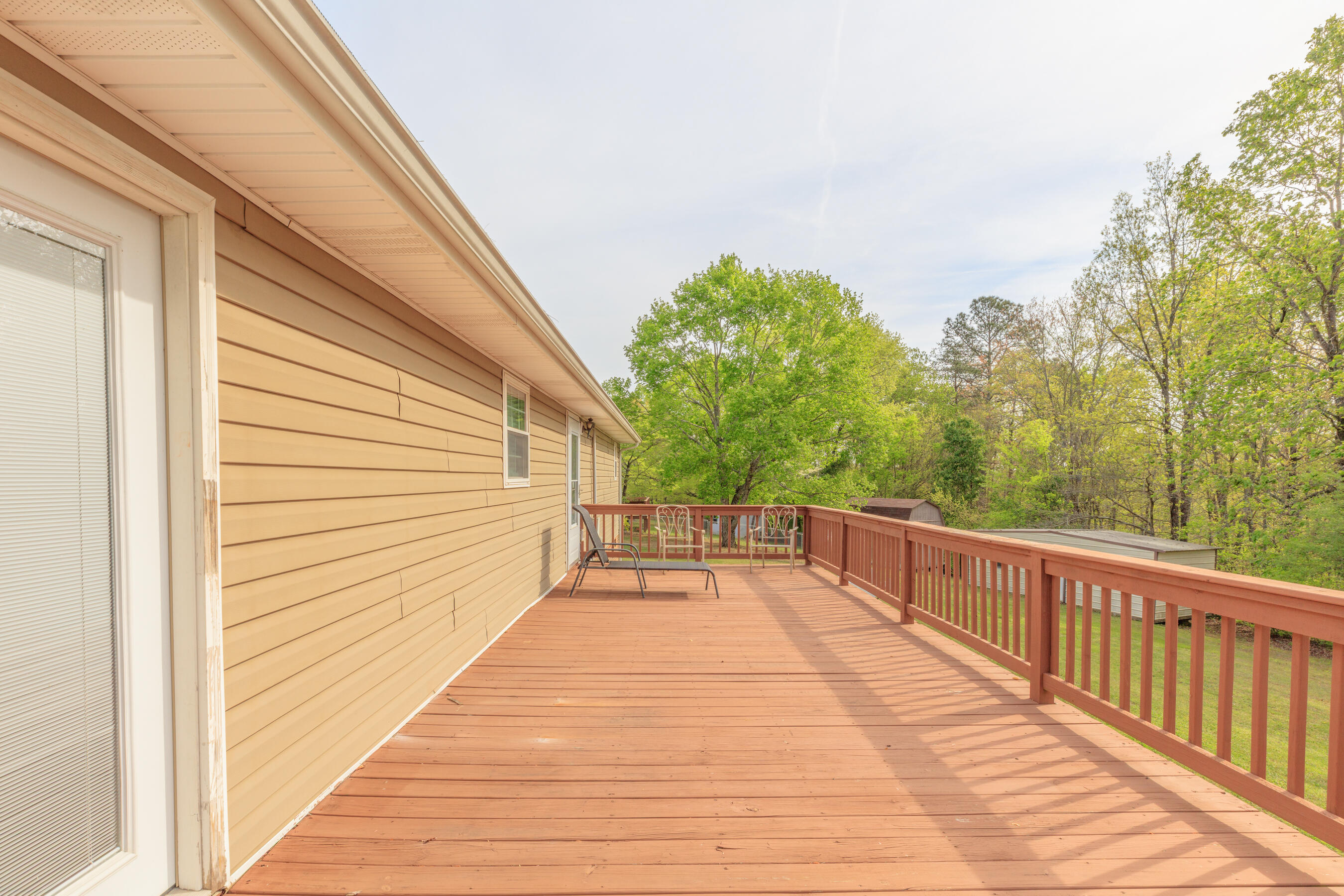 197 Lynn Trail LaFayette, GA 30728 - Photo 38 of 51 197 back deck