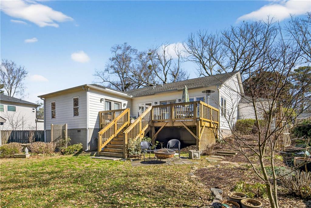 760 Scott Circle Decatur, GA 30033 - Photo 43 of 48 a view of a house with a yard
