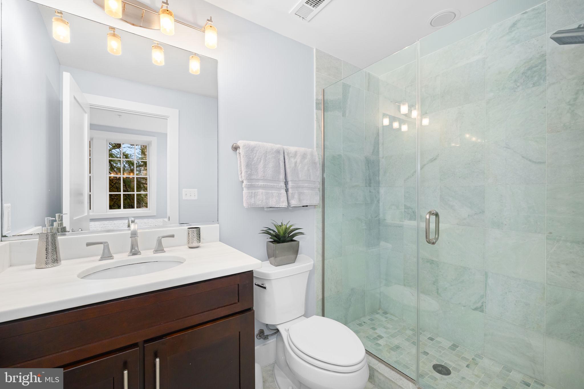 2359 Ashmead Place Northwest, Unit 3 Washington, DC 20009 - Photo 14 of 21