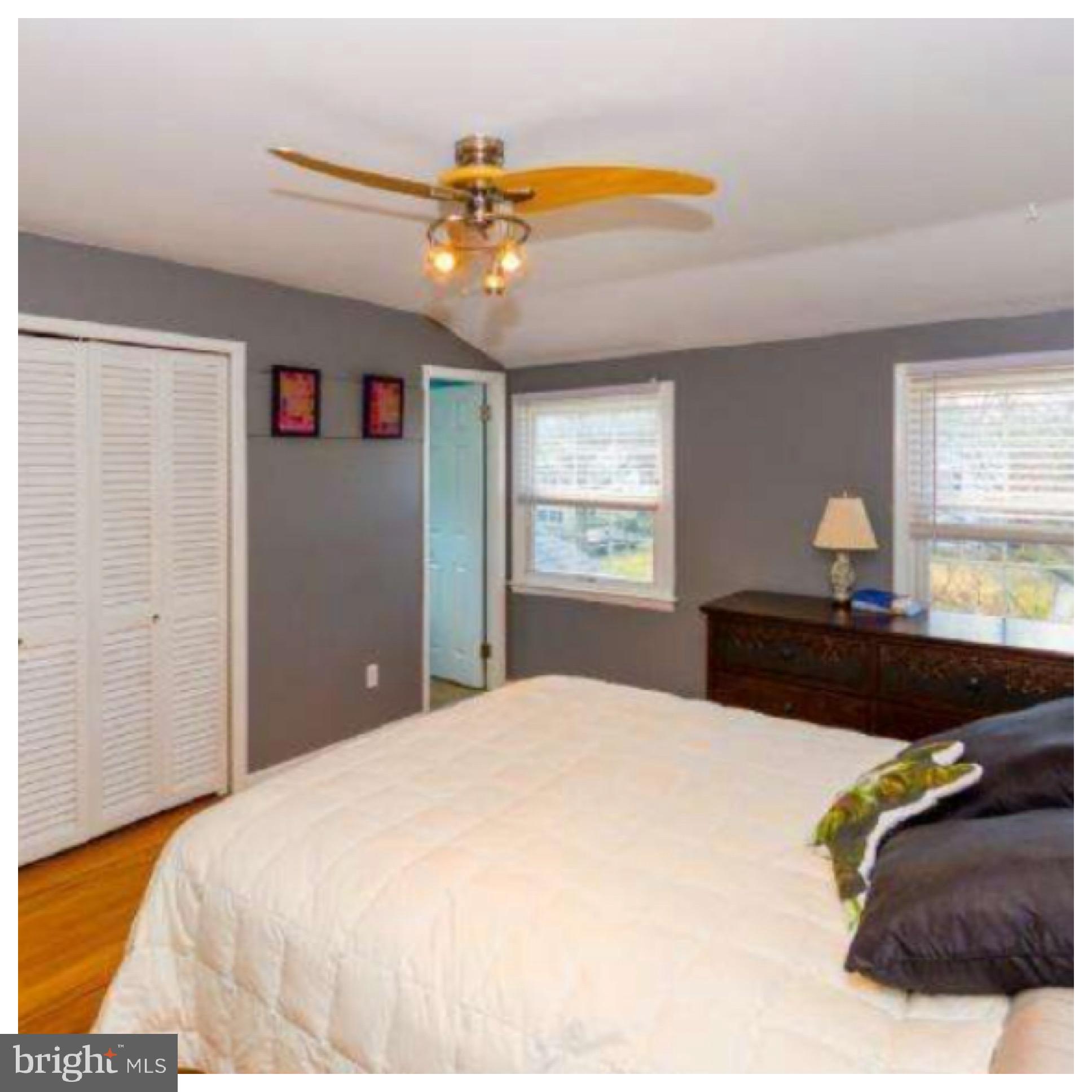 929 Edgemoor Road Cherry Hill, NJ 08034 - Photo 13 of 20