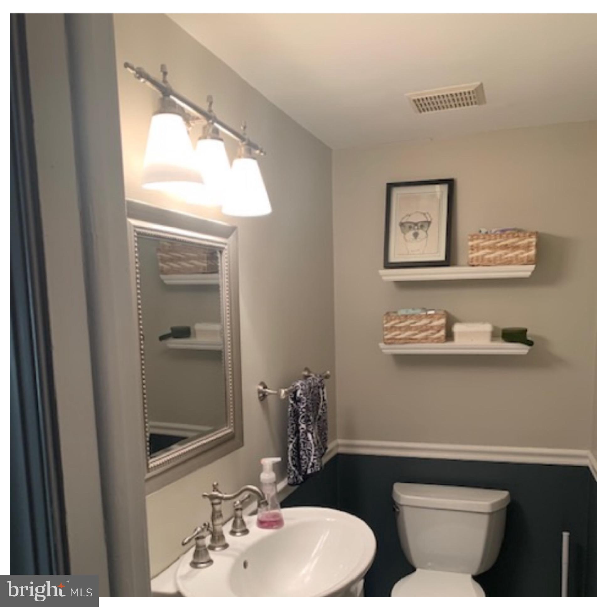 929 Edgemoor Road Cherry Hill, NJ 08034 - Photo 8 of 20
