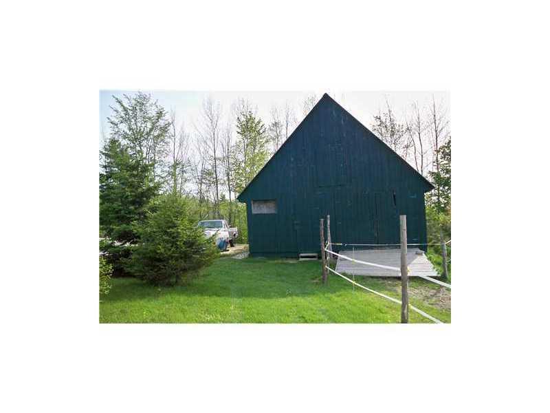 40 Town Farm Road South Paris, ME 04281 - Photo 11 of 12 Stable/Barn.
