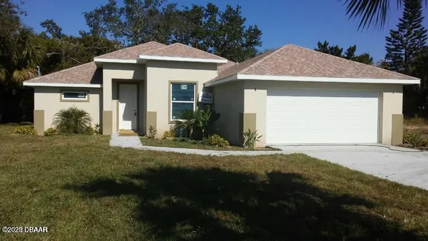 $2,500 | 217 Zelda Boulevard, Daytona Beach, FL 32118