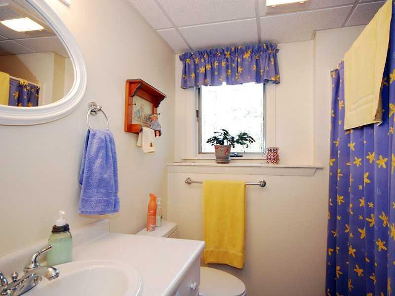 191 Harris Road Cumberland, ME 04021 - Photo 24 of 35 Bathroom.