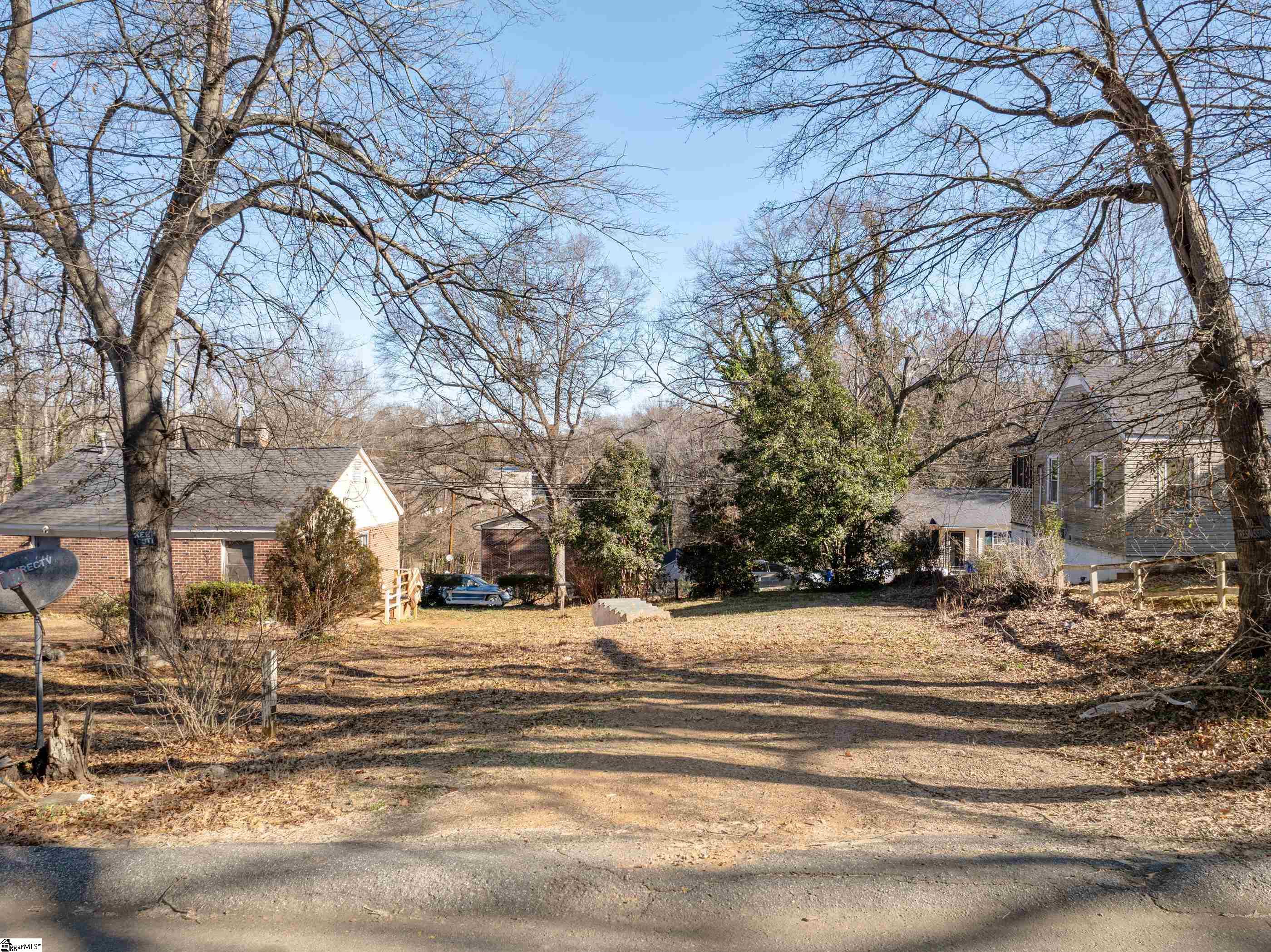Mt Eustis Street Greenville, SC 29607 - Photo 3 of 12